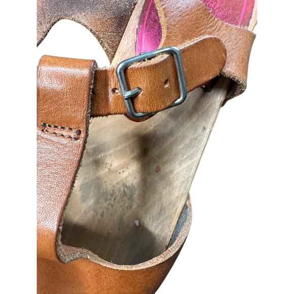 Swedish Hasbeens Brown Almond Toe T-Strap Wooden Block Heel Leather Clogs Size 5 - Picture 9 of 15
